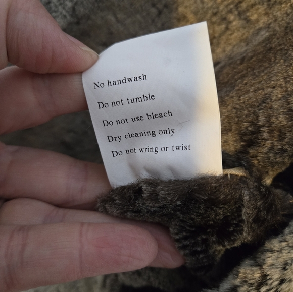 Olsen Collection Luxury Faux Fur Reversible Vest Mob Wife Fall Size 4 Cozy - Picture 7 of 9